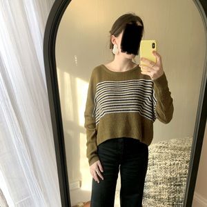 Urban Outfitters Cropped Green Sweater